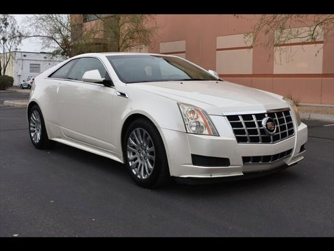 Used 2013 Cadillac CTS Coupe RWD image 2