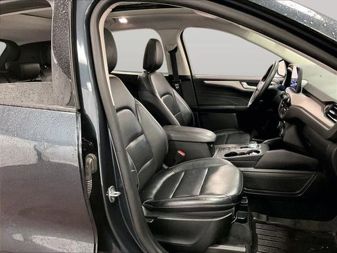 Certified 2022 Ford Escape SEL w/ Technology Package AWD/4WD image 7