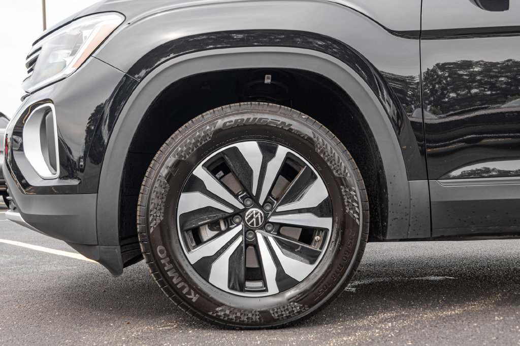 Certified 2024 Volkswagen Atlas SE AWD/4WD image 36