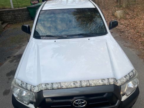 Used 2013 Toyota Tacoma 4x4 Regular Cab image 10