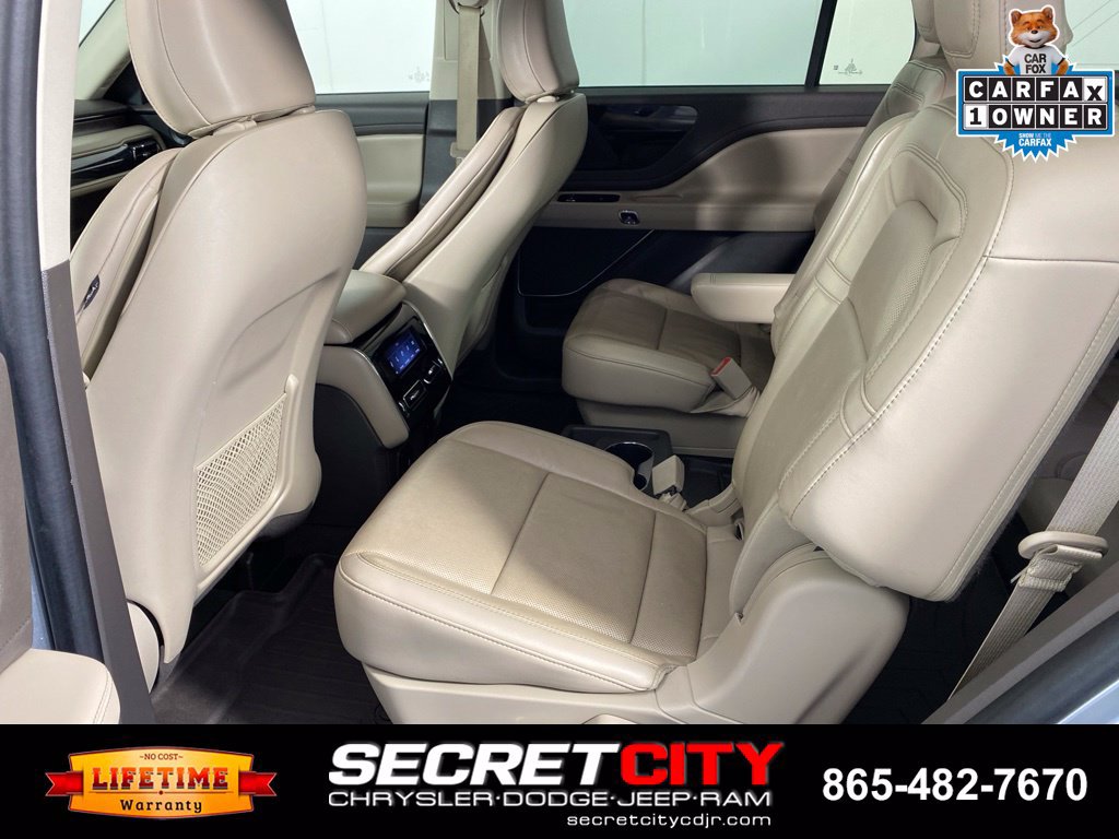 Used 2023 Lincoln Aviator Reserve w/ Jet Package AWD/4WD image 29