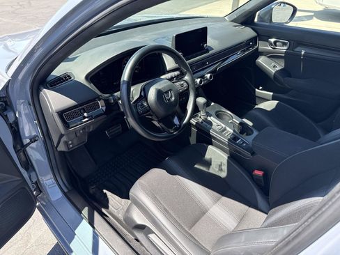 Used 2024 Honda Civic Sport image 13