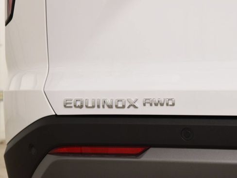 New 2027 Chevrolet Equinox LT AWD/4WD image 22