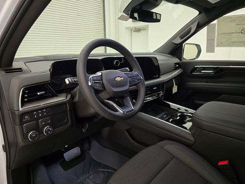 New 2026 Chevrolet Tahoe LS image 42