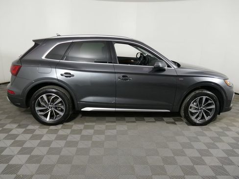 Used 2023 Audi Q5 2.0T Premium Plus w/ Premium Plus Package image 33
