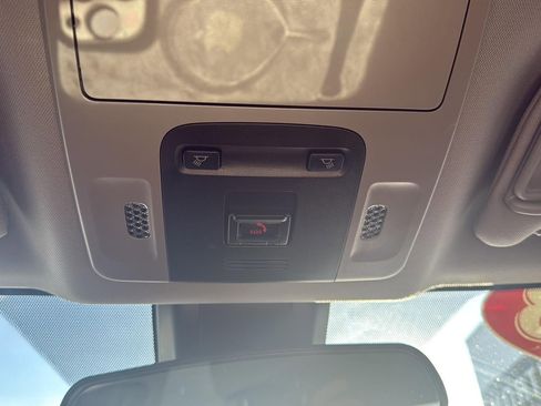 Used 2023 Toyota Camry SE image 22