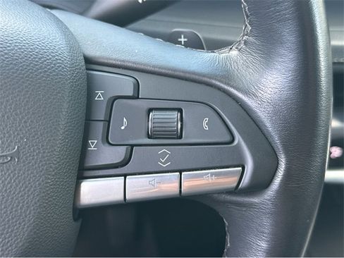 Certified 2024 Cadillac XT4 Premium Luxury image 21