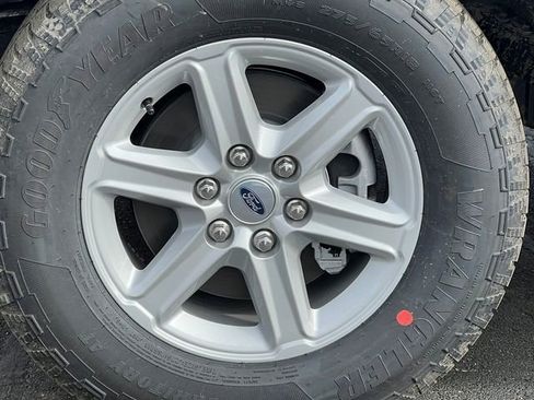 New 2026 Ford F150 XLT w/ FX4 Off-Road Package image 9