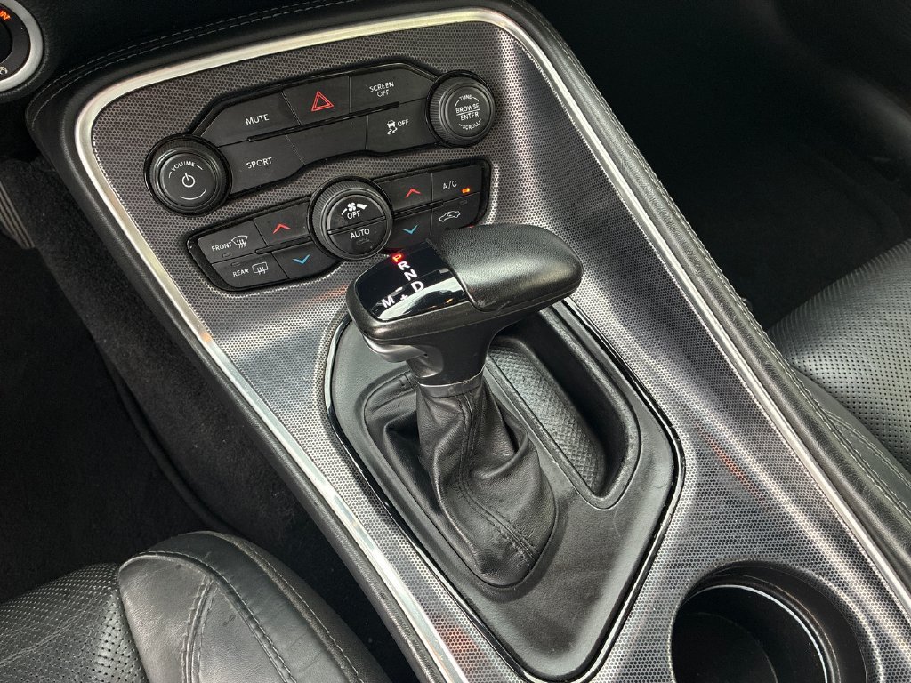 Used 2023 Dodge Challenger SXT RWD image 15