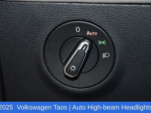 Used 2025 Volkswagen Taos S image 10