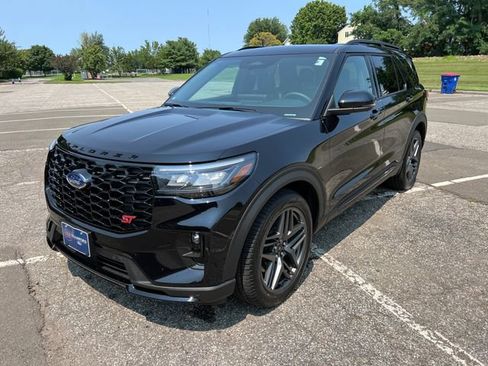Used 2026 Ford Explorer ST w/ Sun And Sound Package AWD/4WD image 5