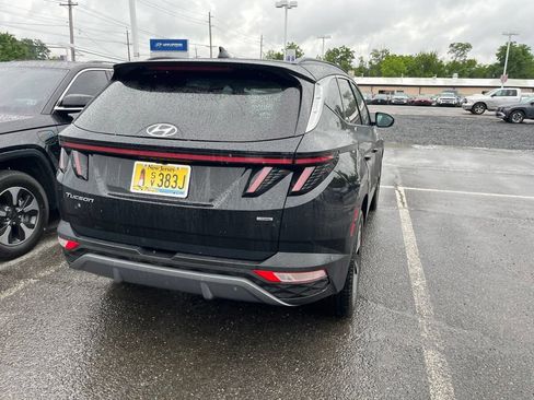 Used 2023 Hyundai Tucson Limited AWD/4WD image 4