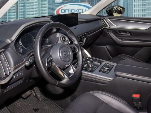 Used 2025 MAZDA CX-90 3.3 Turbo w/ Preferred Package image 5