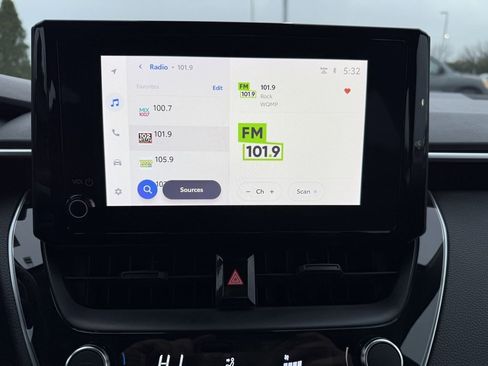 Certified 2024 Toyota Corolla LE image 26