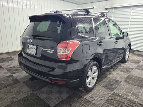 Used 2016 Subaru Forester 2.5i Limited AWD/4WD image 11