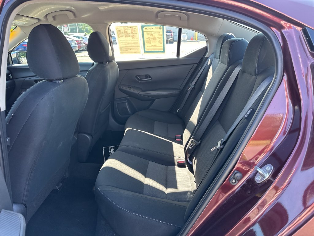 Used 2024 Nissan Sentra SV FWD image 25