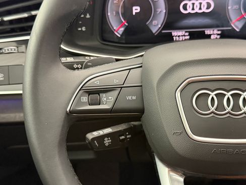 Used 2024 Audi Q7 2.0T Premium w/ Convenience Package AWD/4WD image 17