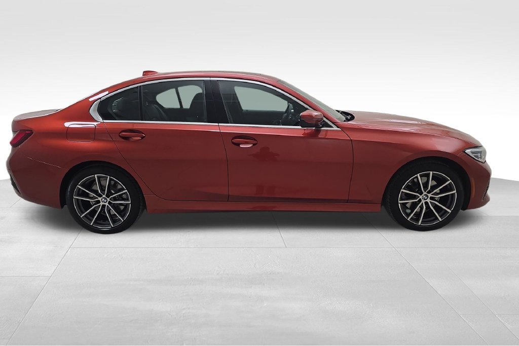 Used 2021 BMW 330i xDrive Sedan w/ Premium Package AWD/4WD image 11