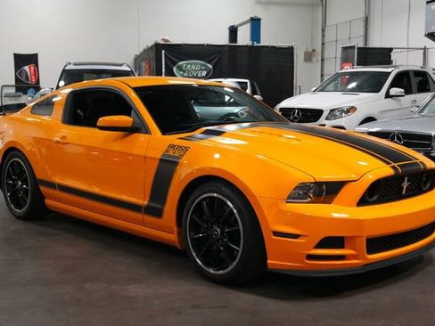 Used 2013 Ford Mustang Boss 302 w/ Boss 302 Accessory Pkg image 3