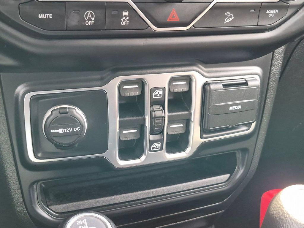 Used 2020 Jeep Wrangler Unlimited Sport S AWD/4WD image 15