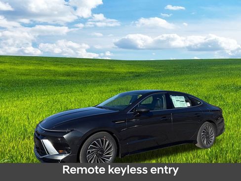 New 2026 Hyundai Sonata Limited image 3
