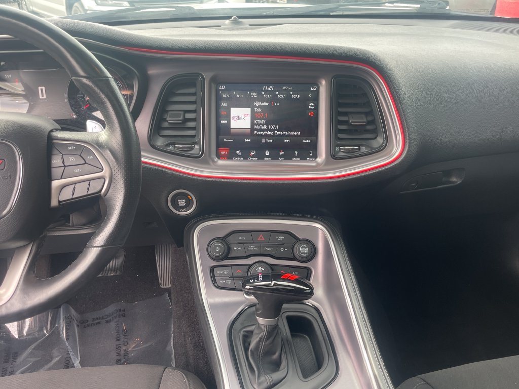 Used 2019 Dodge Challenger GT w/ Blacktop Package AWD/4WD image 25