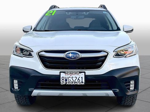 Used 2021 Subaru Outback Limited image 6