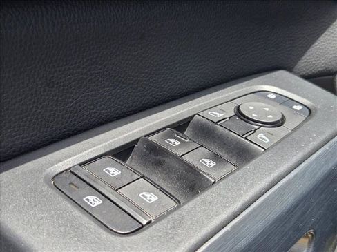 Used 2024 Nissan Pathfinder Rock Creek AWD/4WD image 10