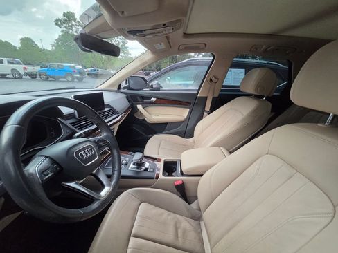 Used 2018 Audi Q5 Premium Plus w/ Premium Plus Package AWD/4WD image 8