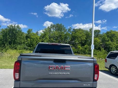 Used 2020 GMC Sierra 1500 SLE w/ LPO, GMC Protection Package RWD image 12