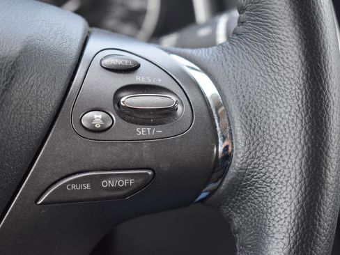 Used 2024 Nissan Murano SV w/ SV Midnight Edition Package image 8