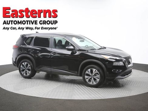 Used 2023 Nissan Rogue SV image 47