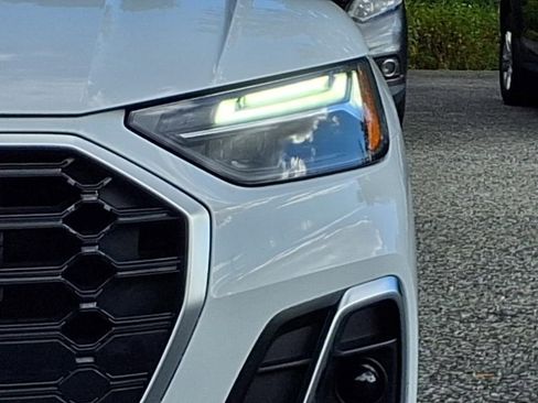 Used 2025 Audi Q5 e Premium Plus w/ Premium Plus Package image 17