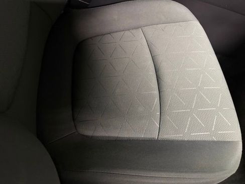 Used 2021 Toyota RAV4 XLE image 26