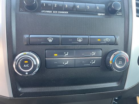 Used 2011 Nissan Xterra PRO-4X AWD/4WD image 29