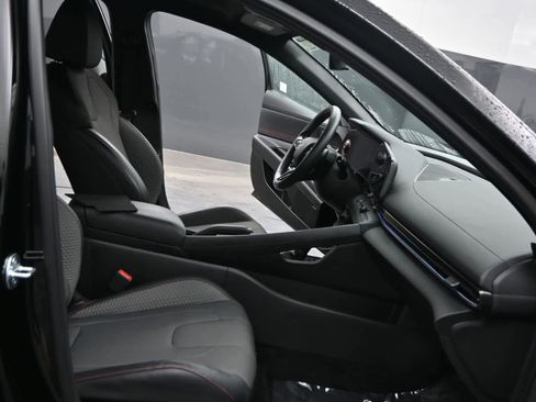 Certified 2025 Hyundai Elantra N Line image 15