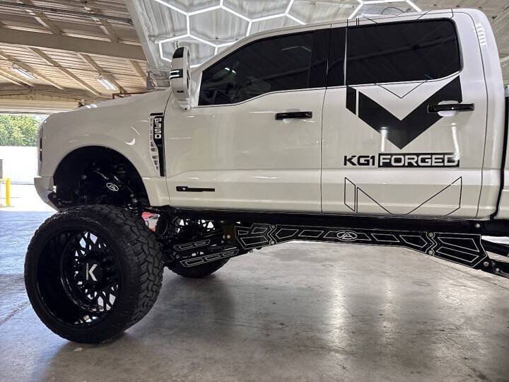 Used 2025 Ford F350 King Ranch w/ Chrome Package AWD/4WD image 3