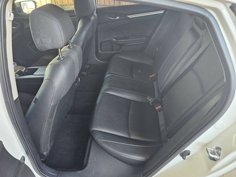 Used 2019 Honda Civic Touring image 13