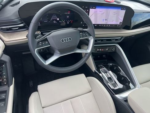 New 2025 Audi Q5 Premium Plus image 40