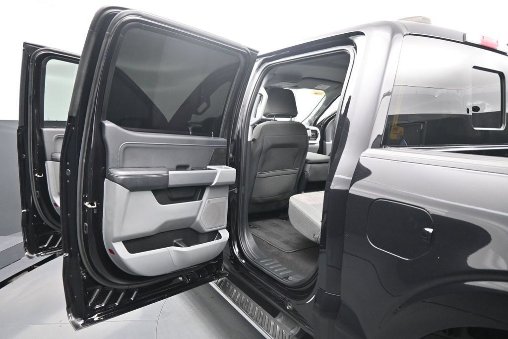 Used 2023 Ford F150 XLT w/ Equipment Group 302A High RWD image 17