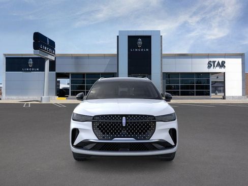 New 2025 Lincoln Nautilus Reserve image 6