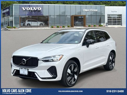 Used 2024 Volvo XC60 T8 Plus w/ Protection Package Premier image 2