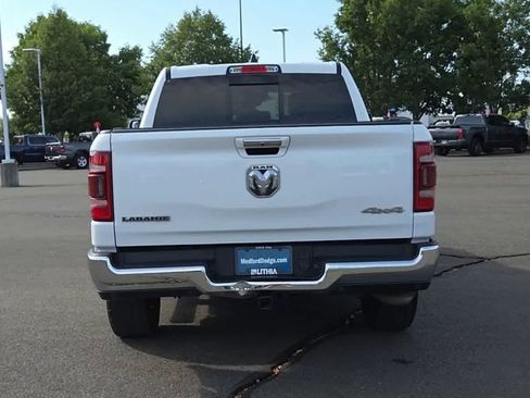 Used 2022 RAM 1500 Laramie AWD/4WD image 7