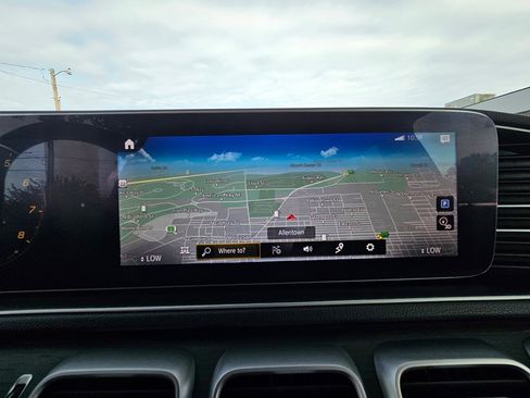 Used 2020 Mercedes-Benz GLE 350 4MATIC image 26