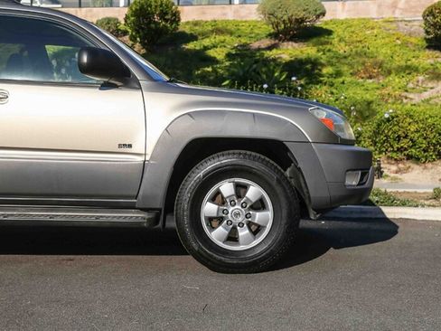Used 2003 Toyota 4Runner SR5 RWD image 23