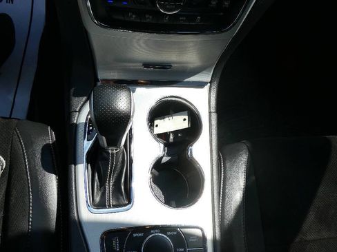 Used 2018 Jeep Grand Cherokee SRT w/ Trailer Tow Group IV AWD/4WD image 23