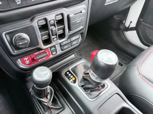 Used 2021 Jeep Wrangler Unlimited Rubicon image 20