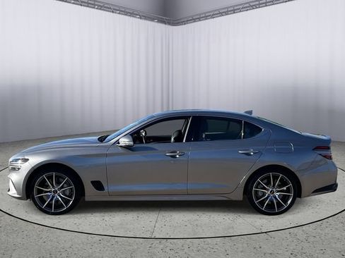 Used 2025 Genesis G70 2.5T AWD/4WD image 3