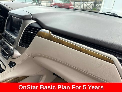 Used 2017 GMC Yukon XL Denali w/ Open Road Package AWD/4WD image 37