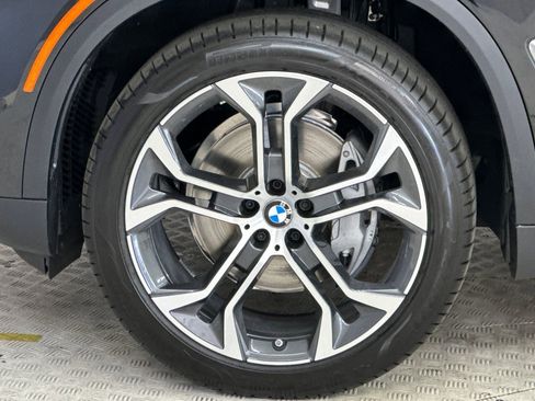 New 2026 BMW X5 sDrive40i image 12